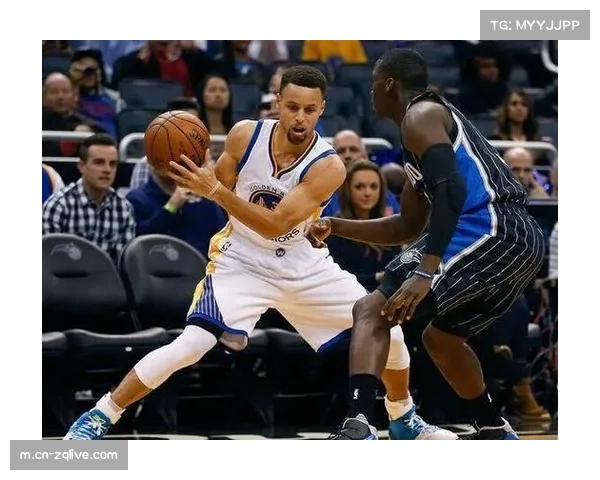 萨尔状态爆棚半场砍下17分三盖帽手感火热统治攻防两端