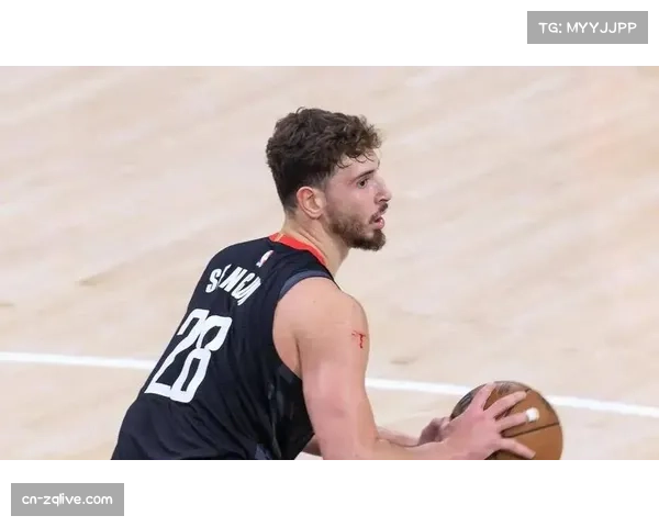 火箭申京内线表现：G1 19中6低效进攻与篮下终结问题